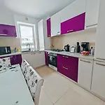 Luxurious Landing *