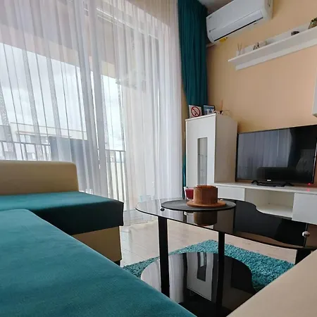 Luxurious Landing